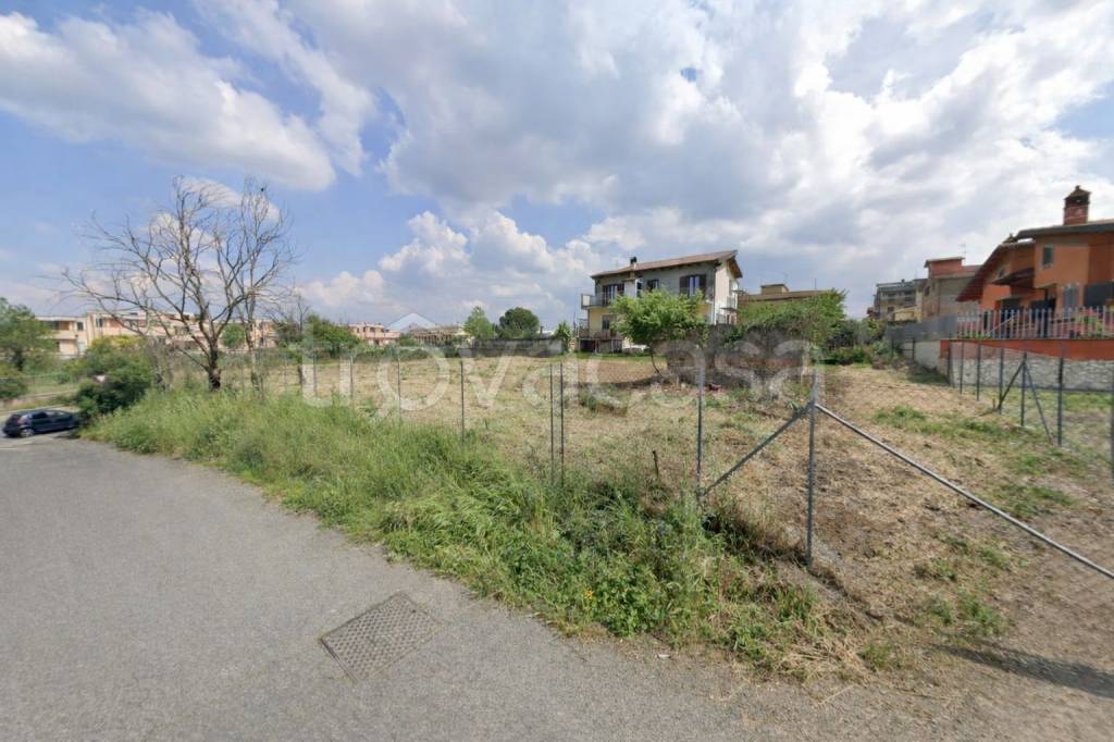 terreno agricolo in vendita a Roma in zona Castelverde
