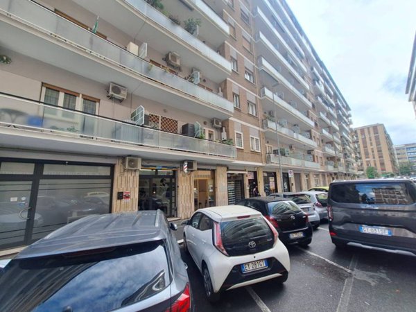 negozio in vendita a Roma in zona Prenestino-Labicano