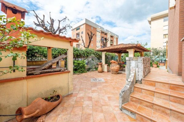 appartamento in vendita a Roma in zona Casal Morena