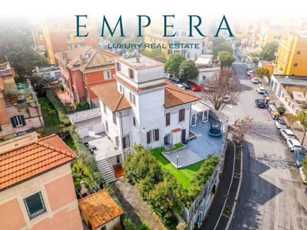 casa indipendente in vendita a Roma in zona Gianicolense