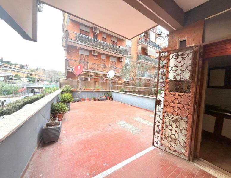 appartamento in vendita a Roma in zona Portuense