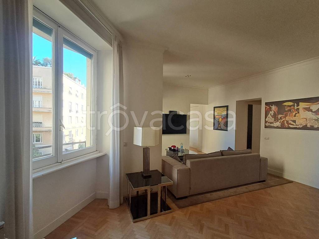 appartamento in vendita a Roma in zona Parioli
