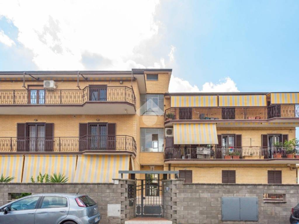 appartamento in vendita a Roma in zona Borghesiana