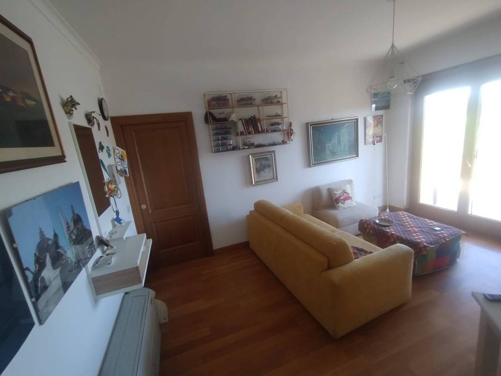 appartamento in vendita a Roma in zona Torrino