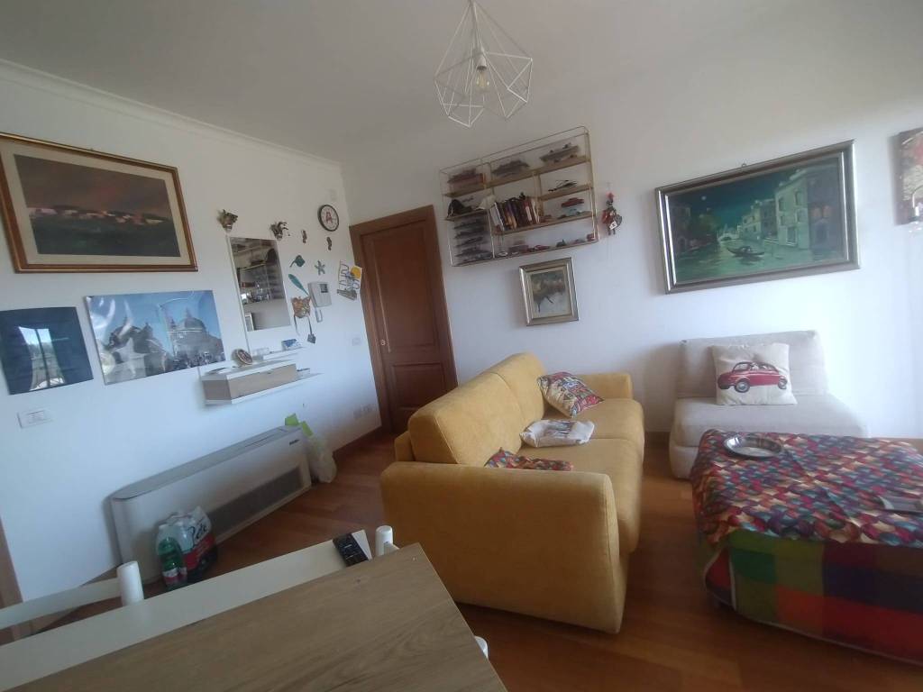 appartamento in vendita a Roma in zona Torrino