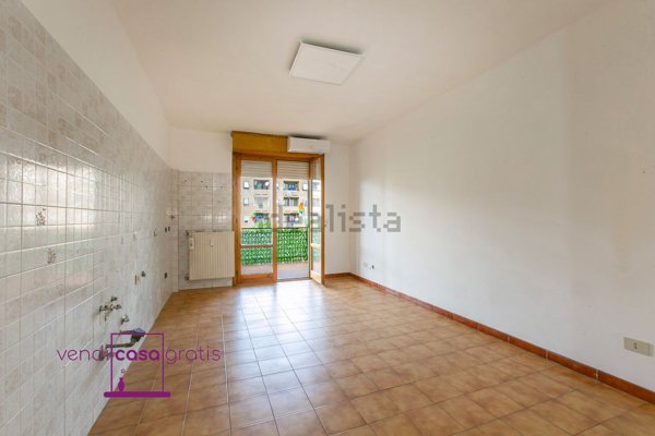 appartamento in vendita a Roma in zona Tor Bella Monaca