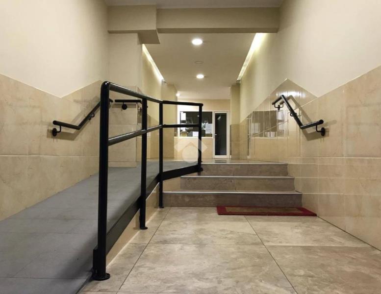 appartamento in vendita a Roma in zona Cinecittà