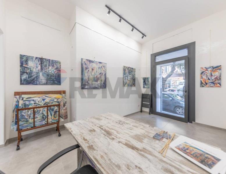 negozio in vendita a Roma in zona Trieste