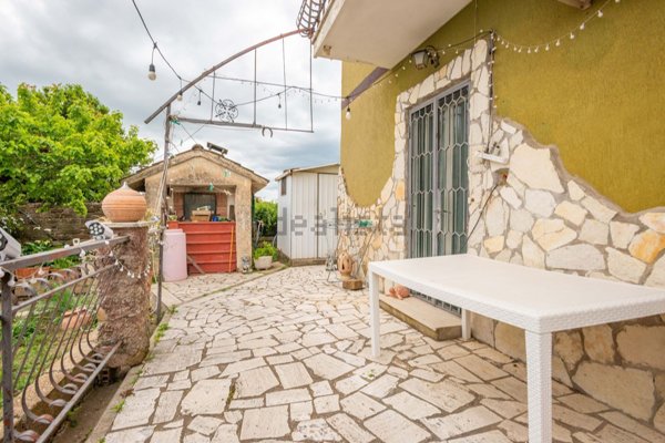 appartamento in vendita a Roma in zona Tragliatella