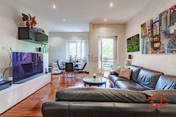 appartamento in vendita a Roma in zona Spinaceto