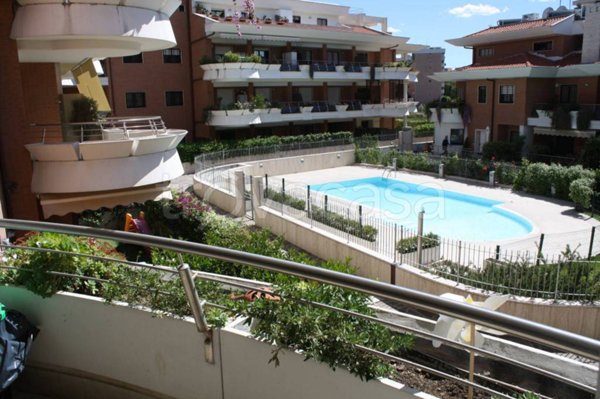 appartamento in vendita a Roma in zona Ardeatino