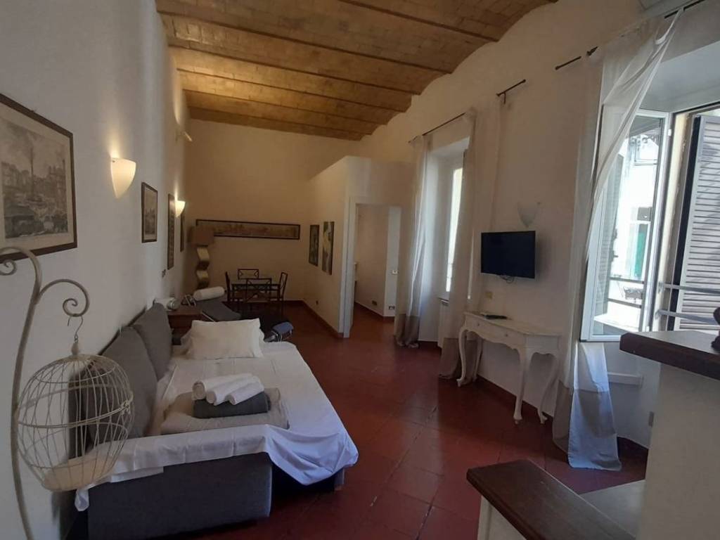 appartamento in vendita a Roma in zona Rione Prati