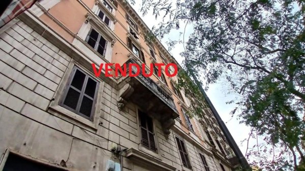 appartamento in vendita a Roma in zona Esquilino