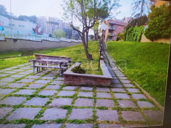 appartamento in vendita a Roma in zona Portuense