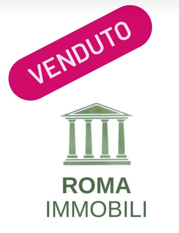 negozio in vendita a Roma in zona Rione Regola