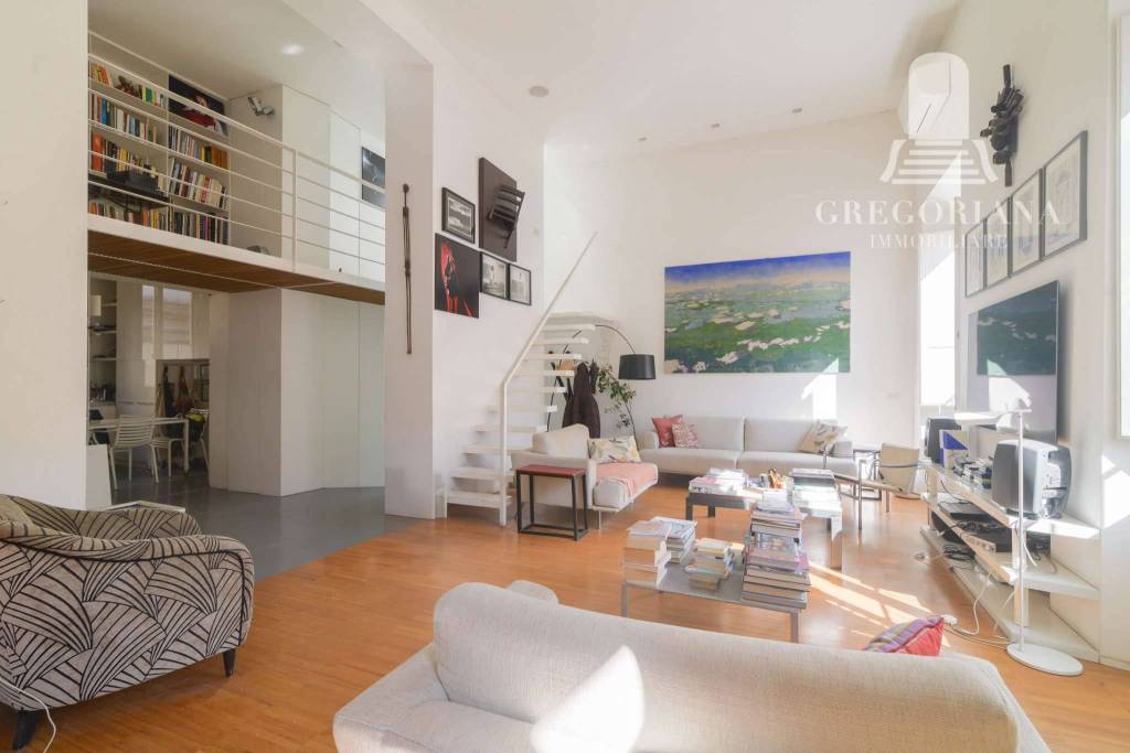 appartamento in vendita a Roma in zona Rione Prati