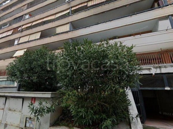 appartamento in vendita a Roma in zona Ardeatino