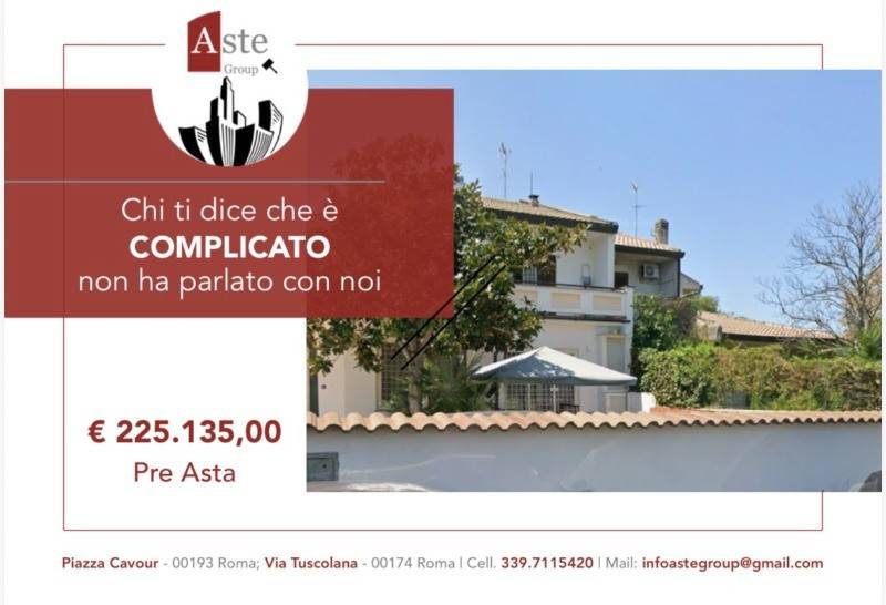 casa indipendente in vendita a Roma in zona Ostia Antica