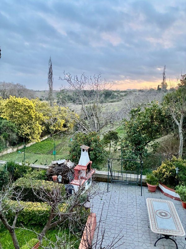 appartamento in vendita a Roma in zona Corviale