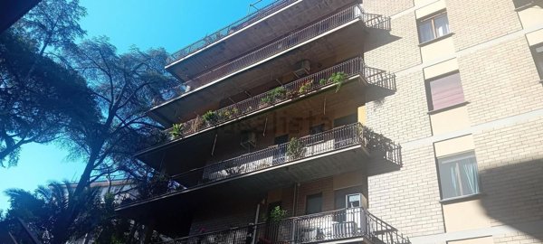 appartamento in vendita a Roma in zona Ardeatino