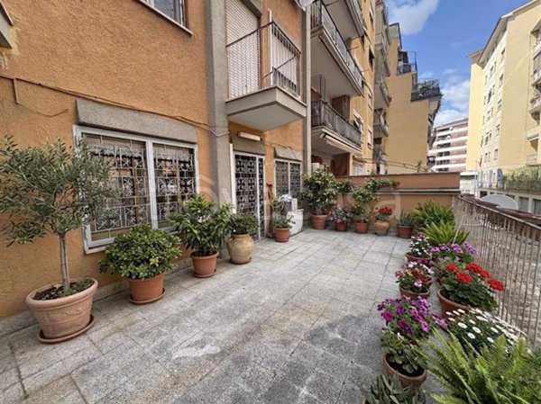 appartamento in vendita a Roma in zona Appio Claudio