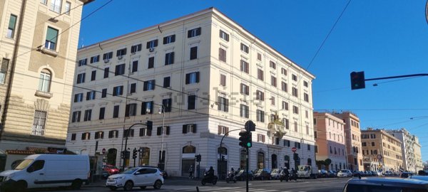 appartamento in vendita a Roma in zona Esquilino