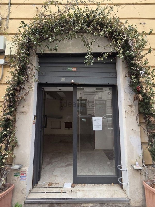 locale commerciale in vendita a Roma in zona Trieste