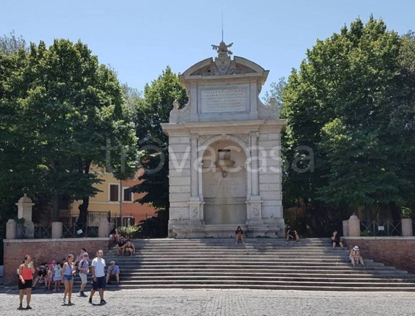appartamento in vendita a Roma in zona Trastevere