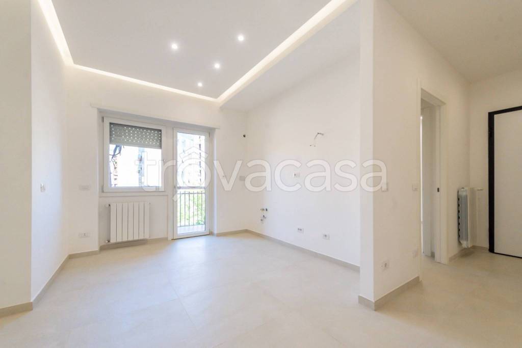 appartamento in vendita a Roma in zona Ardeatino