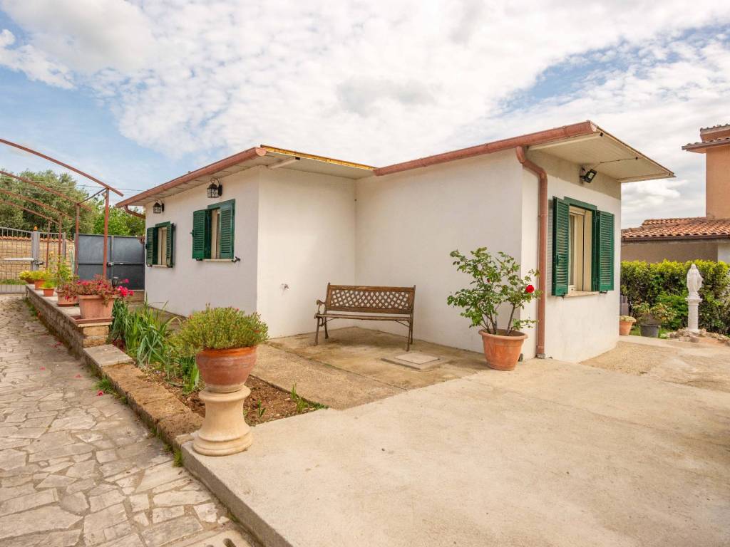 casa indipendente in vendita a Roma in zona Olgiata