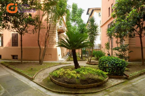 appartamento in vendita a Roma in zona Rione Prati