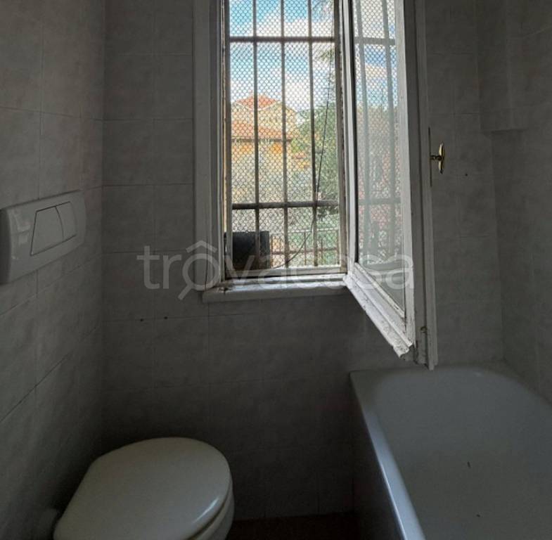 appartamento in vendita a Roma in zona Ostiense