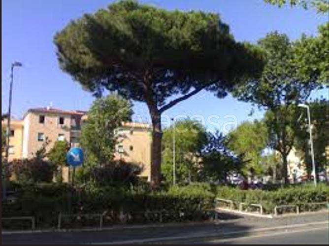 appartamento in vendita a Roma in zona Acilia
