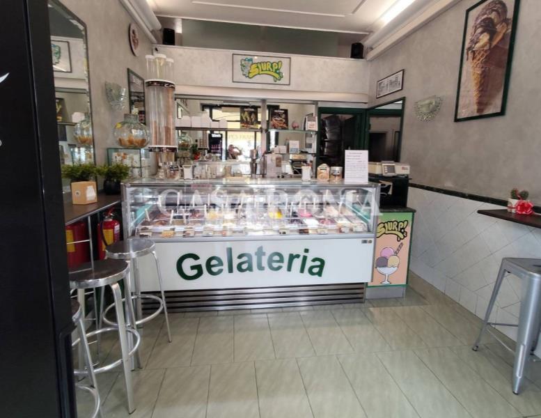 casa indipendente in vendita a Roma