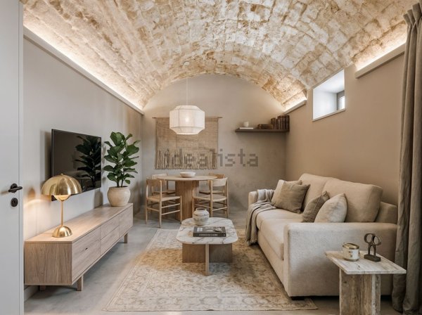 appartamento in vendita a Roma in zona Rione Monti/Campitelli