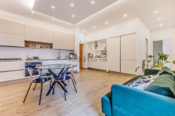 appartamento in vendita a Roma in zona Alessandrino