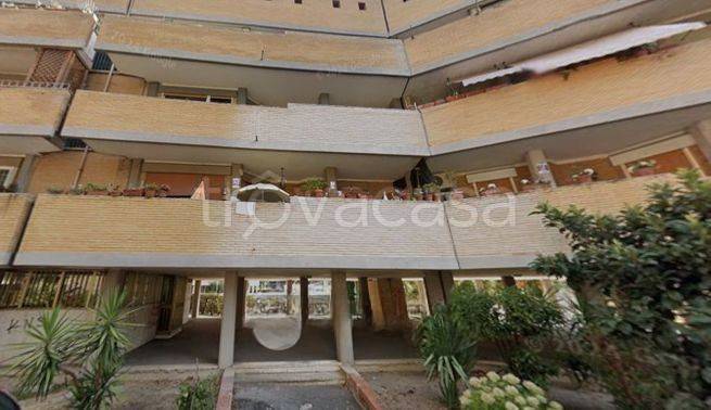appartamento in vendita a Roma in zona Torrino