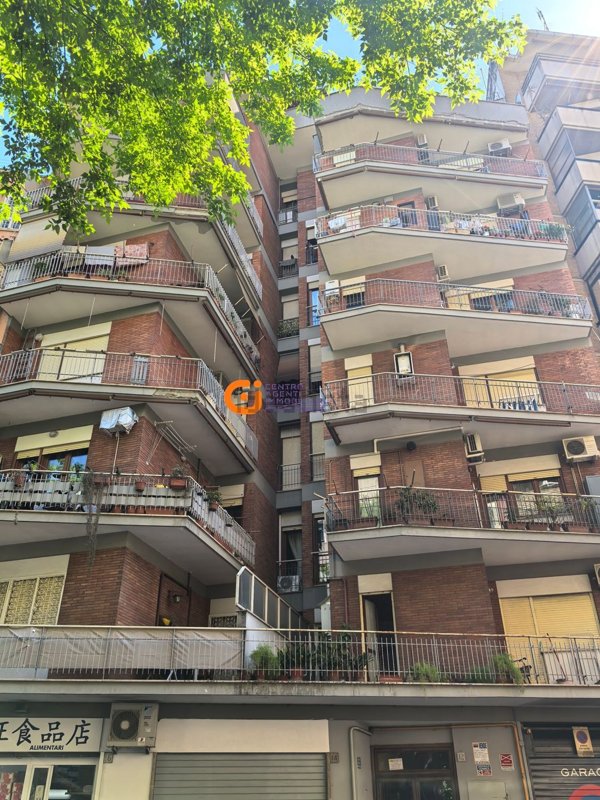 appartamento in vendita a Roma in zona Prenestino-Labicano