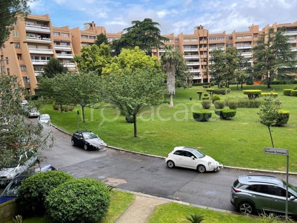 appartamento in vendita a Roma in zona Giuliano Dalmata