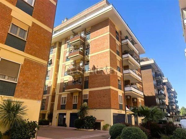 appartamento in vendita a Roma in zona Ostia