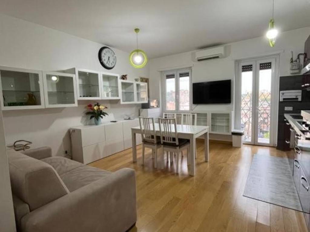 negozio in vendita a Roma in zona Monte Sacro/Talenti