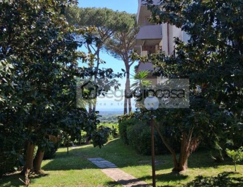 appartamento in vendita a Roma in zona Tor di Quinto