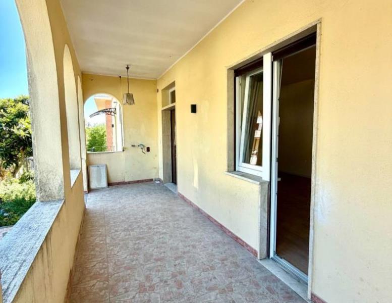 appartamento in vendita a Roma in zona Valle Muricana