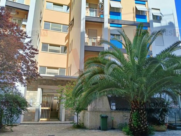 appartamento in vendita a Roma in zona Don Bosco