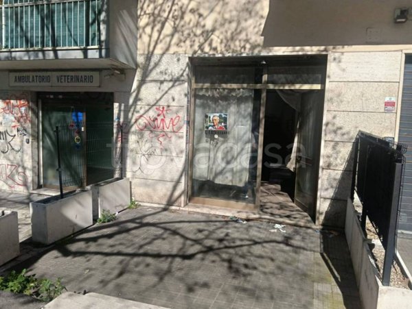 locale di sgombero in vendita a Roma in zona Prenestino-Centocelle