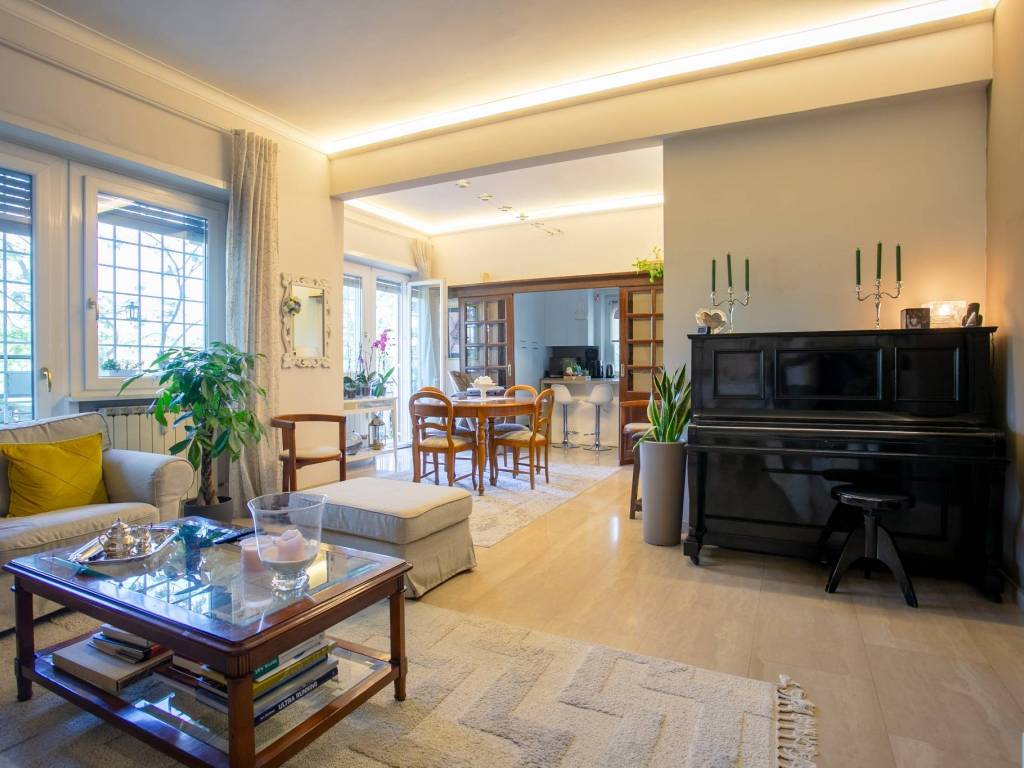 appartamento in vendita a Roma