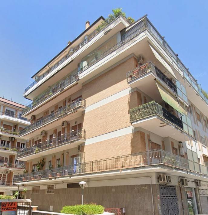 appartamento in vendita a Roma in zona Monte Sacro/Talenti