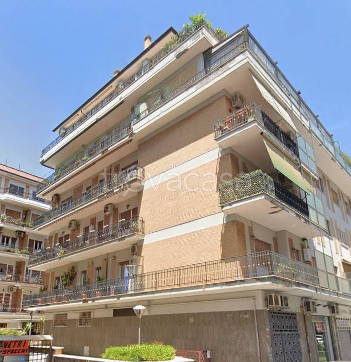 appartamento in vendita a Roma in zona Monte Sacro/Talenti