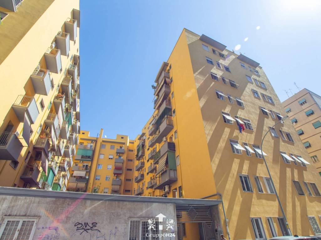 appartamento in vendita a Roma in zona Appio Claudio