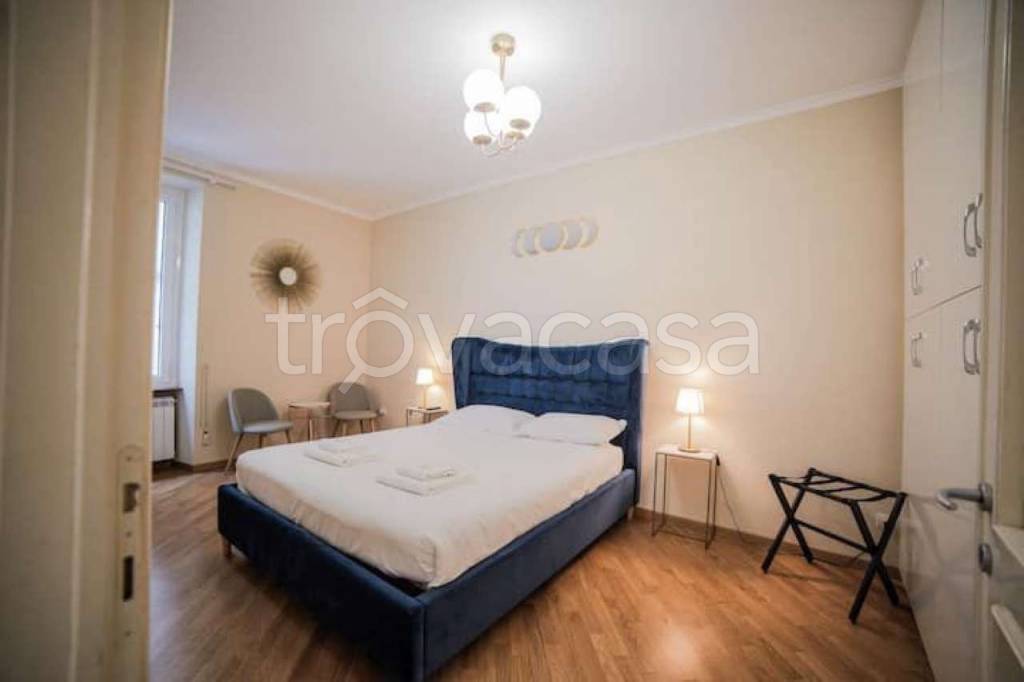 negozio in vendita a Roma in zona Rione di Ponte